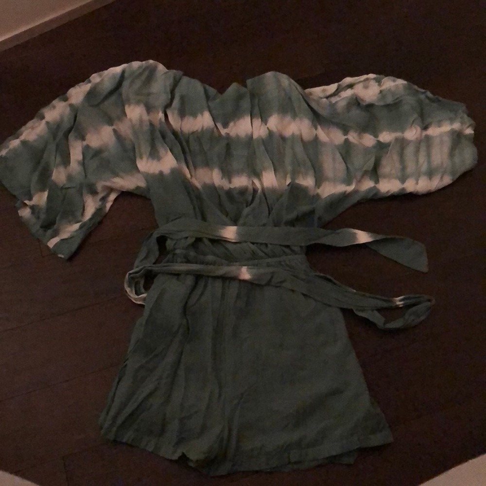 V neck tie dye romper